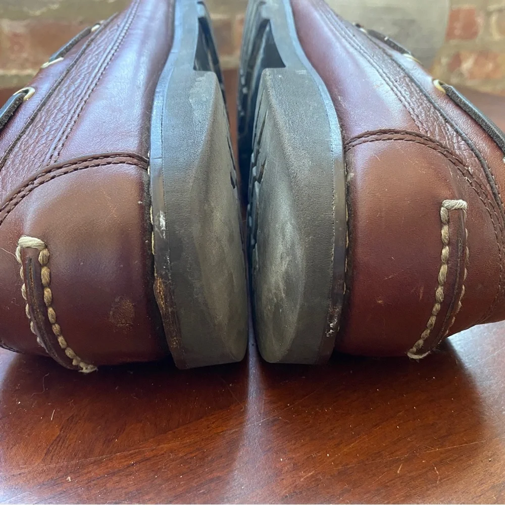 LL Bean Brown Leather Boat Shoes Men's Size 8 EE Wide Distressed